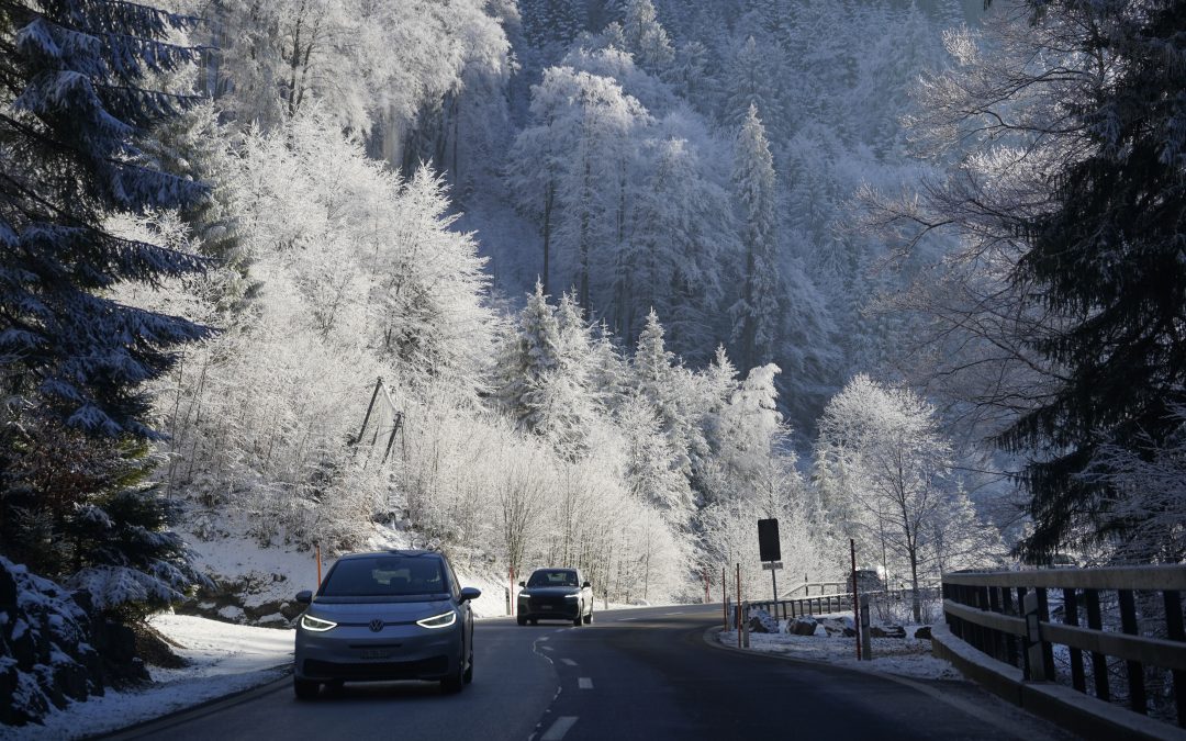 Auto stoi całą zimę? Kiedy sprzedać je do skupu w Krakowie i okolicach